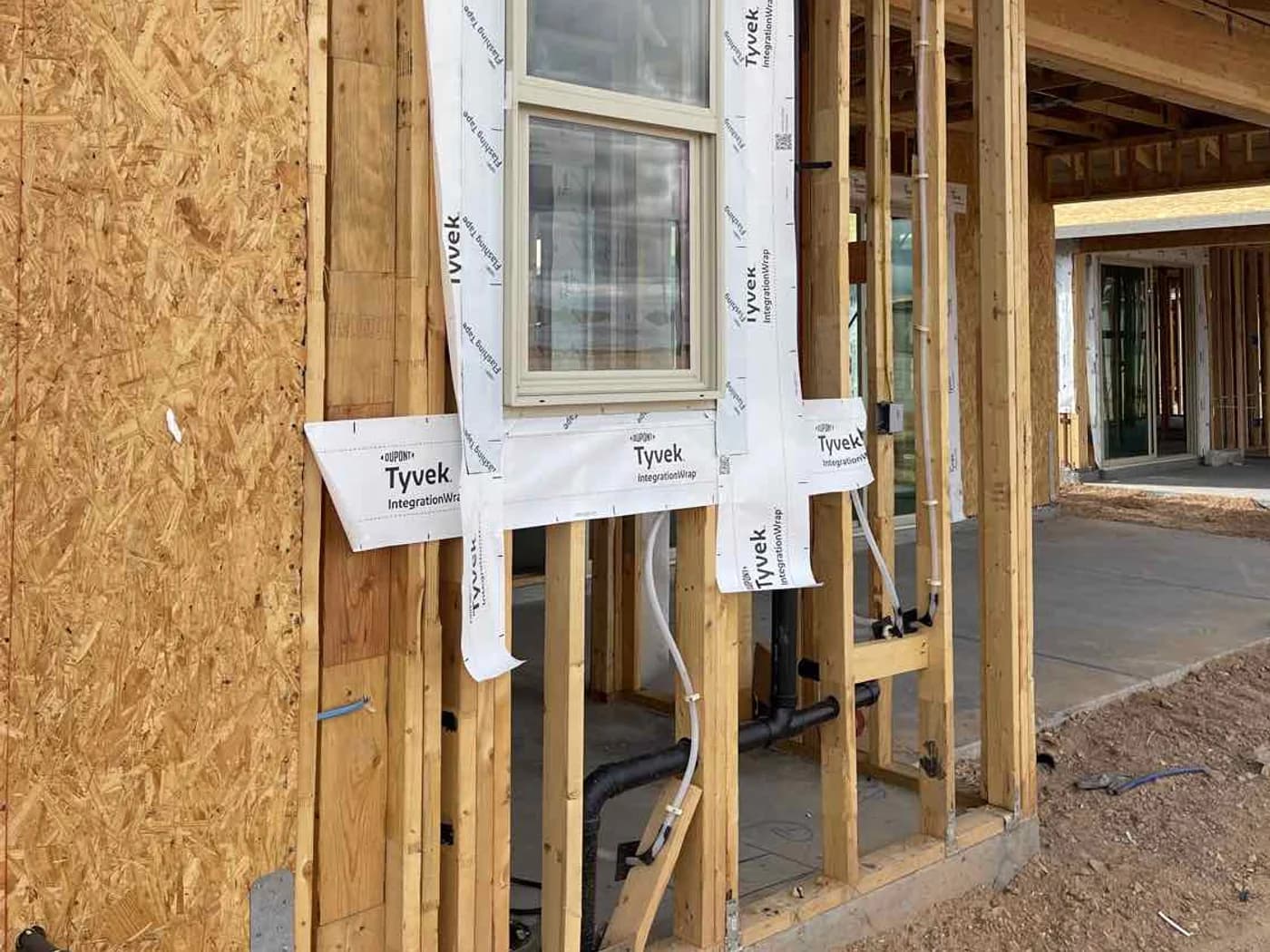 AZHI inspection photo of window flashing on a new Phoenix-area home